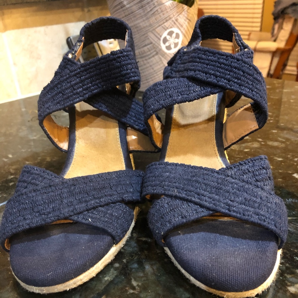 Sandals - Picture 2 of 6